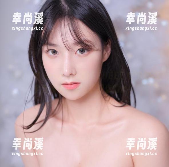 当心！Myung Ah的LEEHEEEXPRESS全套图集可能会盗取你的心！